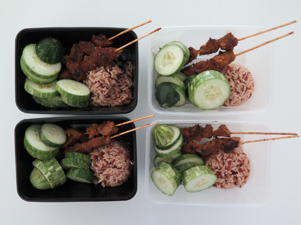 healthy-singapore-beef-satay-meal-prep3